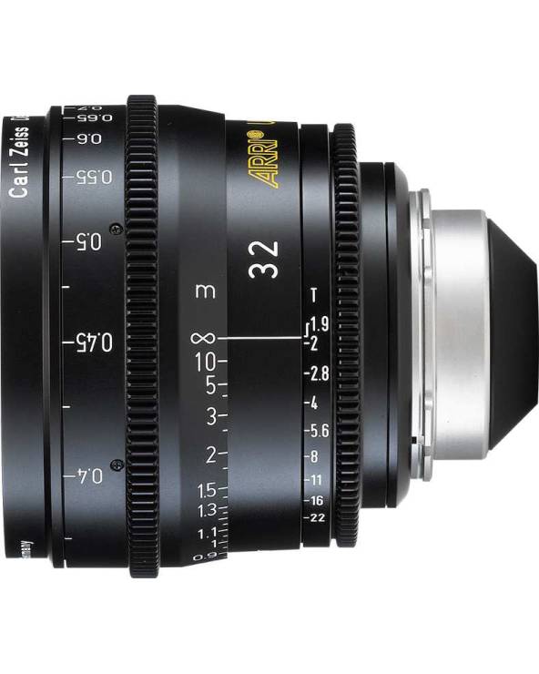 Arri - K2.47316.0 - ARRI ULTRA PRIME 32-T1.9 M from ARRI with reference K2.47316.0 at the low price of 12500. Product features: 