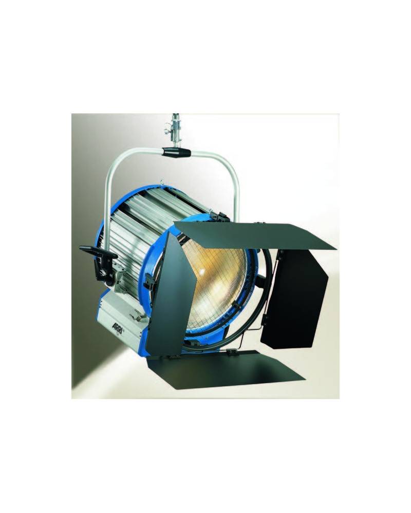 Arri - L0.82270.D - STUDIO T 24 SET TUNGSTEN FRESNEL LIGHTS - MAN - BLUE-SILVER - 220 - 250 from ARRI with reference L0.82270.D 