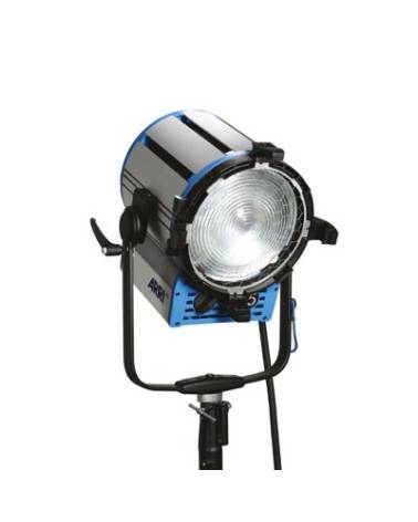Arri - L0.40000.B - TRUE BLUE T5 MAN BLUE-SILVER 220 - 250 V~ BARE ENDS from ARRI with reference L0.40000.B at the low price of 