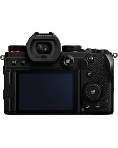 Panasonic S5K Lumix Mirrorless Full-Frame Camera Kit with