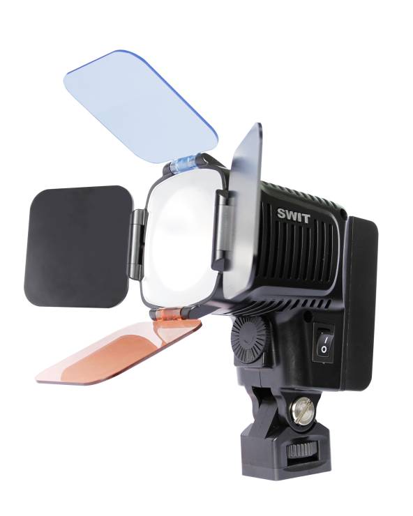 Sliding illuminator for camcorder - D-TAP LED Array - 6/17V 23W dimmer
